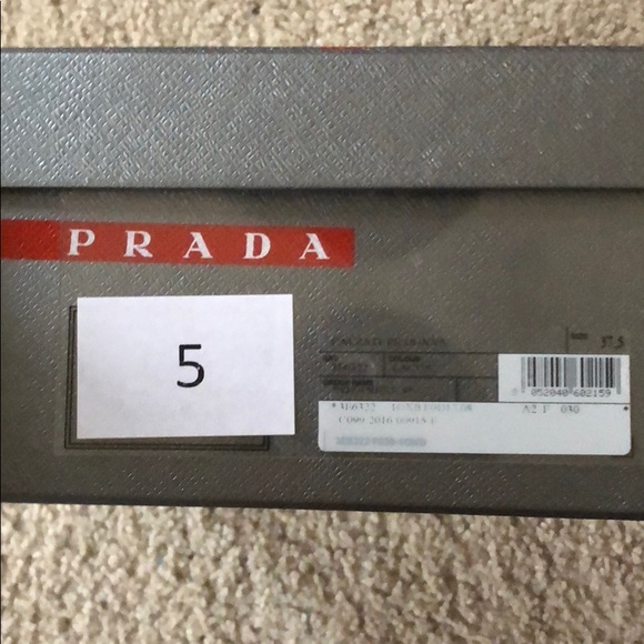 Authentic Prada sneakers - Picture 6 of 6
